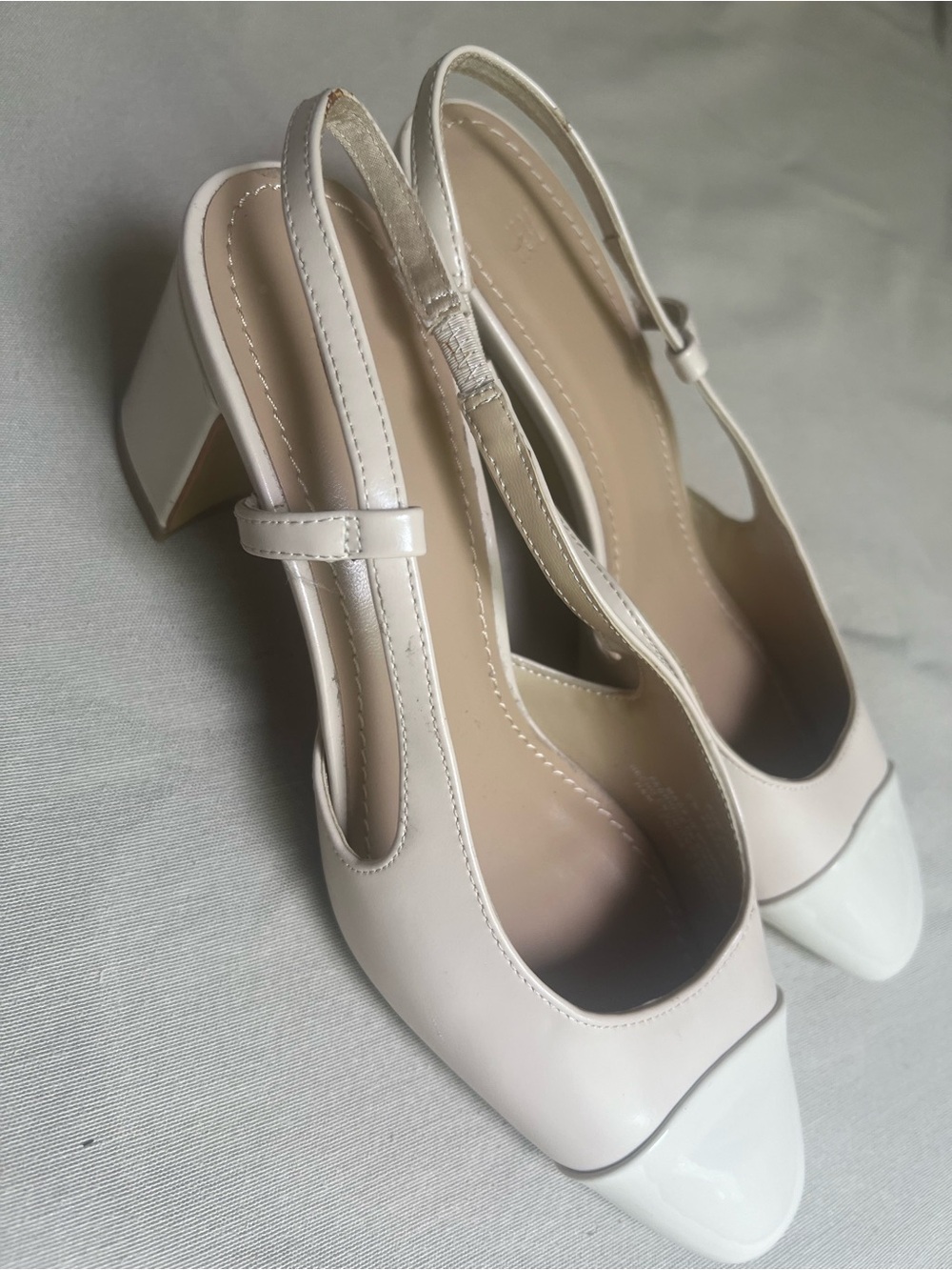 H&M Women's Slingback Block Heel Pumps Size 8 Cream Beige White Cap Toe